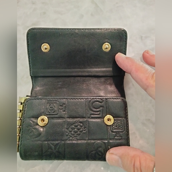 Vintage Chanel Lambskin Key Holder - Picture 6 of 12